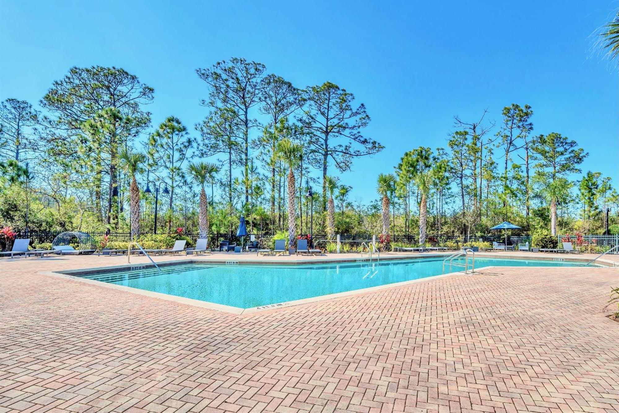2Br Condo With Pool & Hot Tub - Near Disney Орландо Екстериор снимка